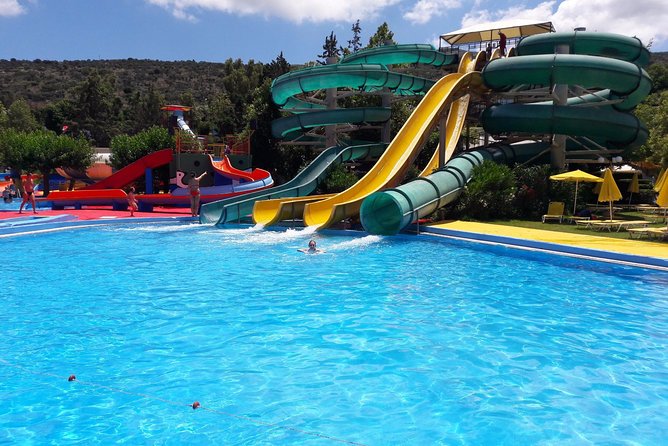 Acqua Plus Water Park Admission with Optional Transfer - Inside the park: Crazy River, Black Holes, and the “show” factor of thrill rides