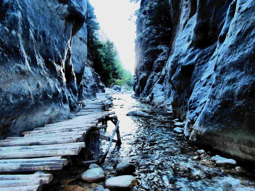Agia Marina: Discover Samaria, the longest gorge in Europe! - What to pack so the gorge doesn’t beat you