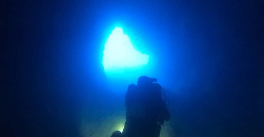 Chania: 2 Boat Dives for Certified Divers - The exact flow, from pickup to the second underwater session