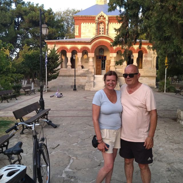 Chania Alternative Sunset Bike Tour - The snack and drink part: why it matters more than you think