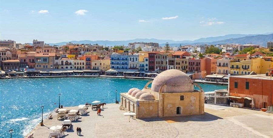 Chania Evening From Rethymno - Your 4 hours of freedom: shop, snack, or set your own pace
