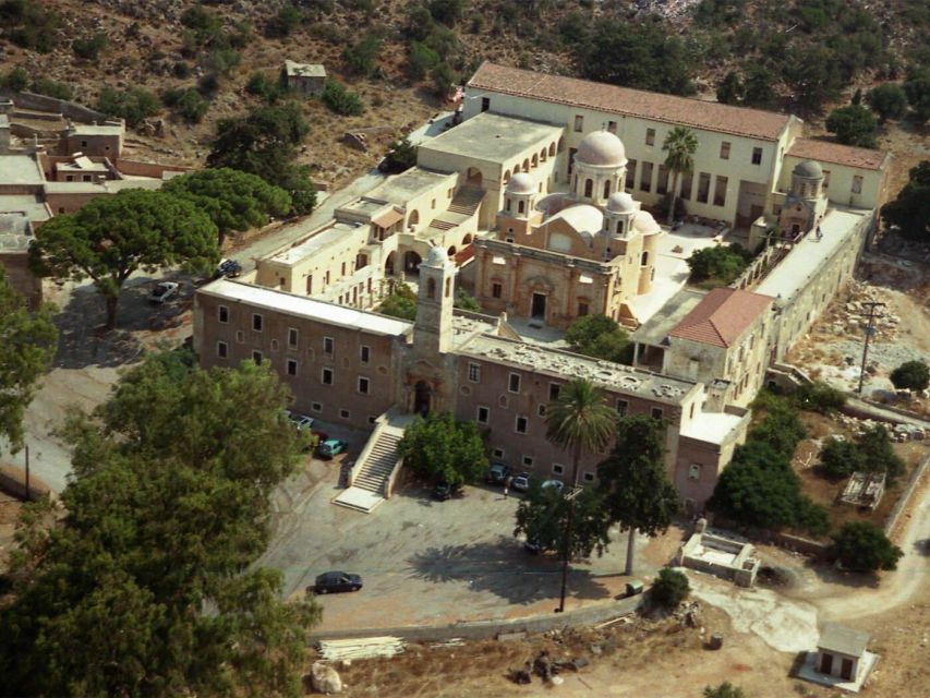 Chania Highlights:Venizelos, Stavros, Agia Triada & Marathi - Stavros Beach: 1 Hour of Sand, Swim Time, and a Clean Reset