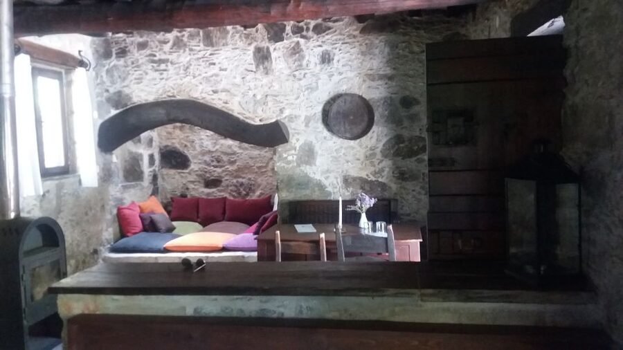 Chania: Milia Mountain Tour w/Lunch Olive Oil/Wine Tastings - Milia Mountain Retreat lunch: a stone-world reset with real food