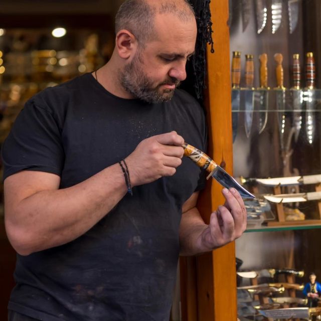 Chania Old Town: Artisans & Sightseeing Walking Tour - Cretan Olive Oil, Thyme Honey, and Taste as a Learning Tool