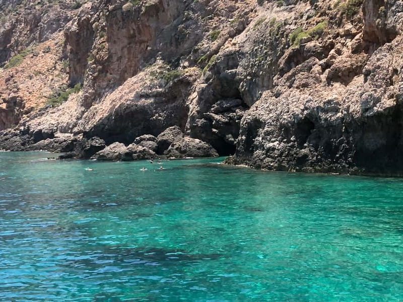 Chania: Private Cruise with Sup Food & Unlimited Drinks - Food and unlimited drinks, the Cretan way