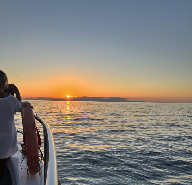 Chania Town: Glass-Bottom Boat Cruise to Thodorou & Lazareta - Who this cruise suits best, and who should rethink it