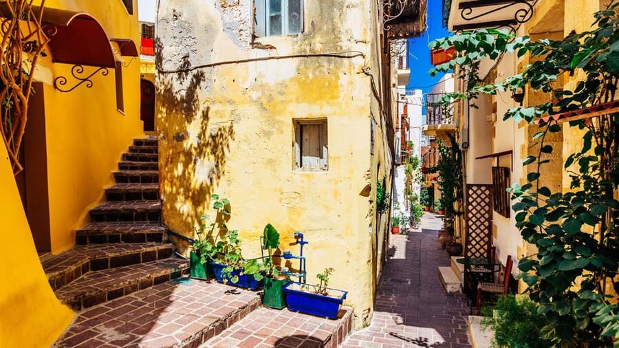 Chania Walking Food And Wine Night Tour - Entering Old Chania by Streetlight, Not by Checklist