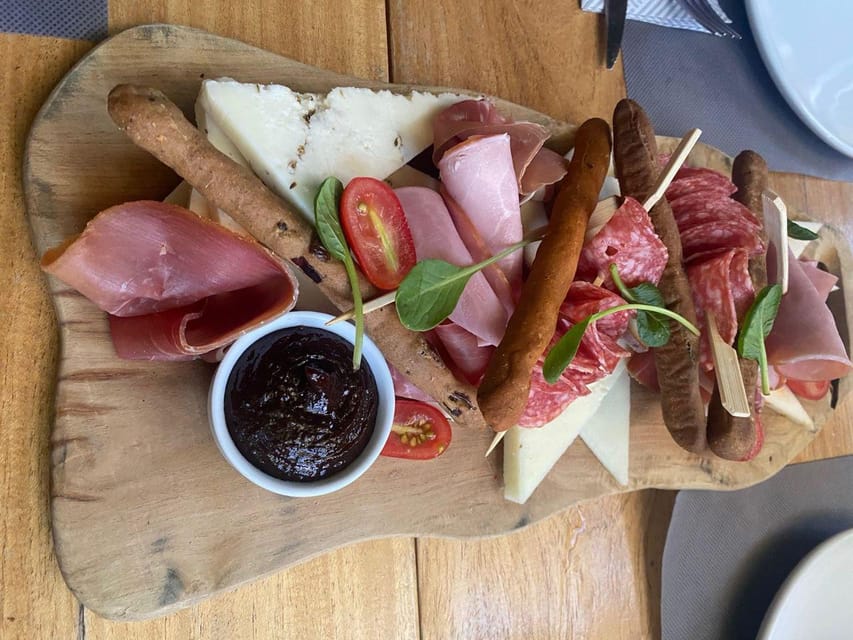 Chania Walking Food And Wine Night Tour - Cheese Tasting with a Venetian Harbour View