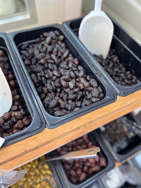 CHANIA WALKING FOOD TOURS – 3 HOUR WALKING TOUR - Why Stella’s guiding style makes the tastings stick