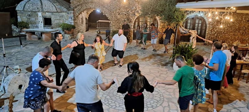 Cretan Night Experience – Dinner, Music & Dance - Why this Cretan Night works: dinner, music, and dance in one sitting