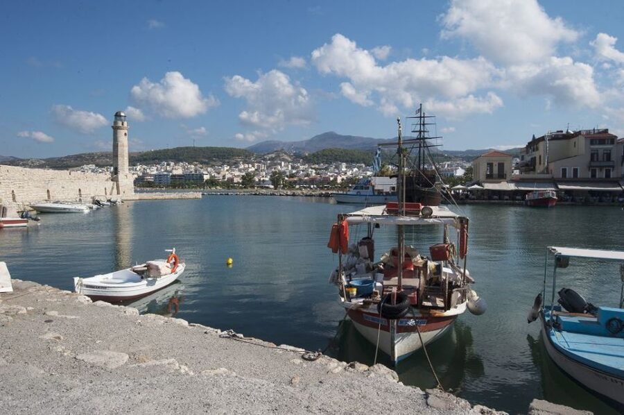 Crete: Chania, Lake Kournas and Rethymno Tour - Lake Kournas: Crete’s only freshwater lake and your swim or pedalo window