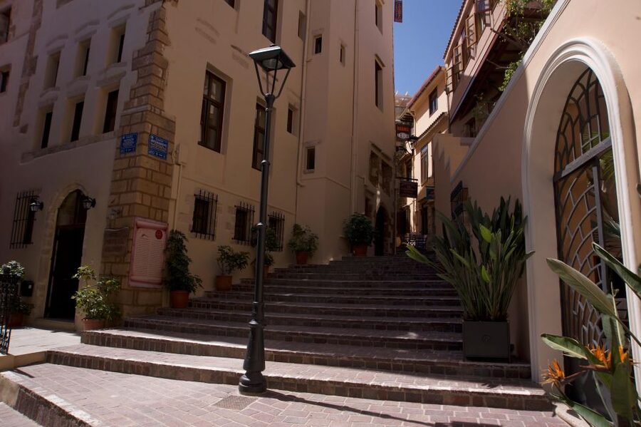 Crete: Chania Old Town, Rethymno & Kournas Lake - Rethymno Old Town: Turkish minarets, Venetian fortifications, and a harbor coffee