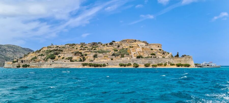Crete: Day Trip to Agios Nikolaos and Spinalonga Island - Pickup, Coach Ride, and What to Expect From the Route