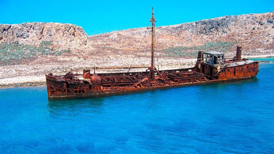 Crete: Gramvousa & Balos Cruise with Hotel Pickup - Gramvousa Island: Pirate Island, a Steep Walk, and Big Views