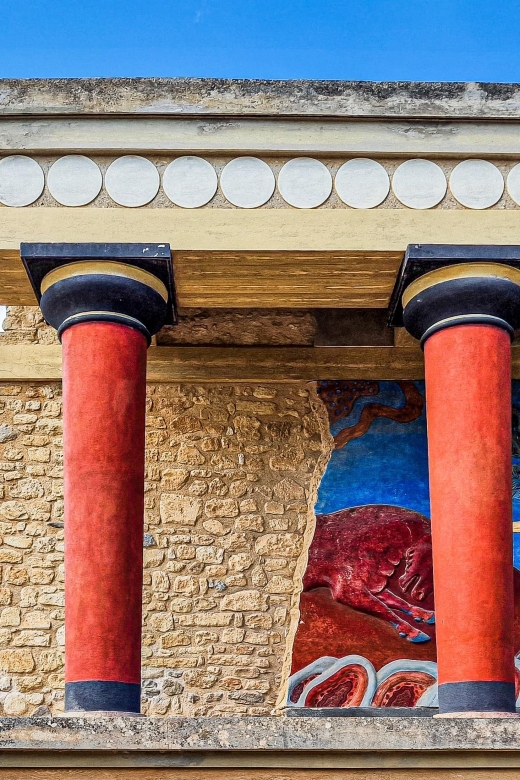 Crete: Knossos Palace & Heraklion City Tour - Knossos Palace: the Minoan “labyrinth” in practical, walkable form