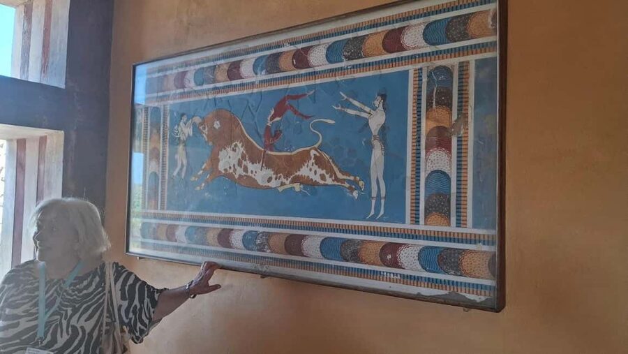 Crete: Knossos Palace, Winery & Olive Oil Tour with Lunch - Price and what you are really paying for