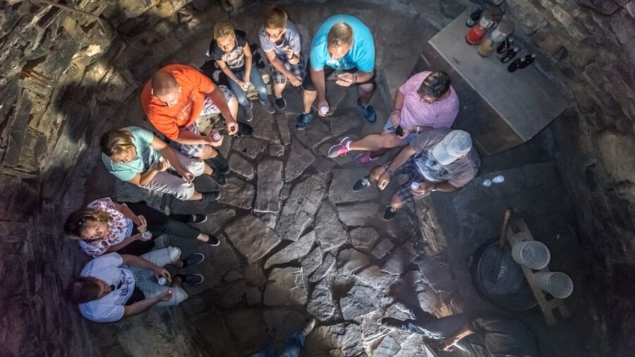 Crete: Land Rover Safari Nida Route - Traditional Lunch With Unlimited Wine: A Mountain Meal With Real Ease
