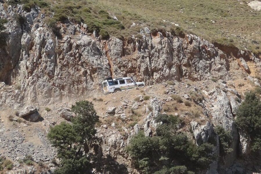 Crete: Land Rover Safari on Minoan Route - Guides Make the Day: The Daryl, Leonidas, and George Effect