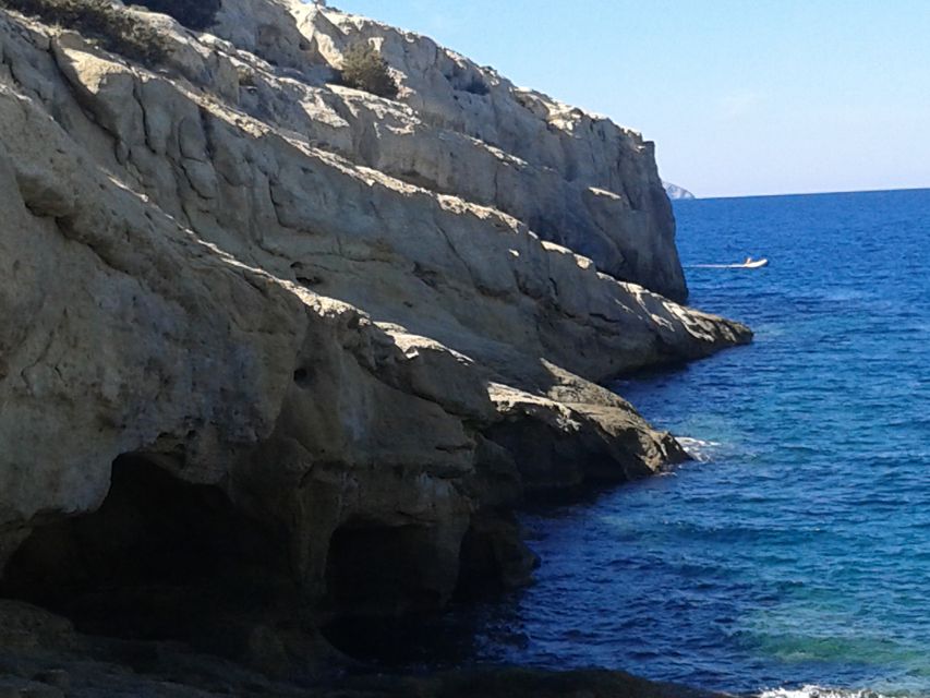 Crete: Matala Beach and Hippie caves, Red beach - Red Beach walk: shoes, timing, and how nudist sections can work