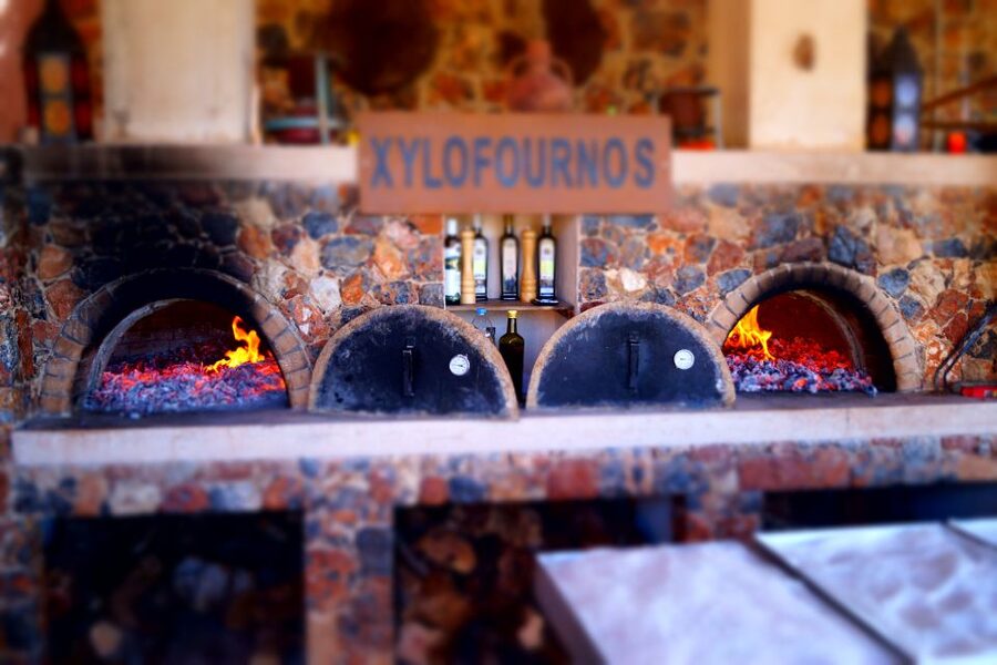 Crete: Olive Oil Factory Tour, Dinner & Traditional Dancing - A 4-hour Crete evening built around the olive oil process