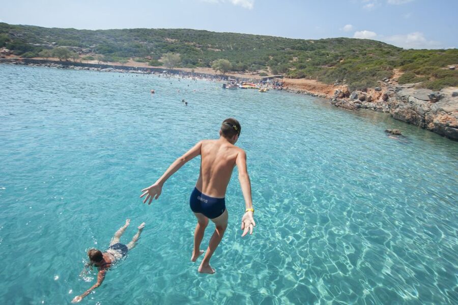 Crete: Spinalonga, Agios Nikolaos and Elounda with BBQ Lunch - Who this tour is best for