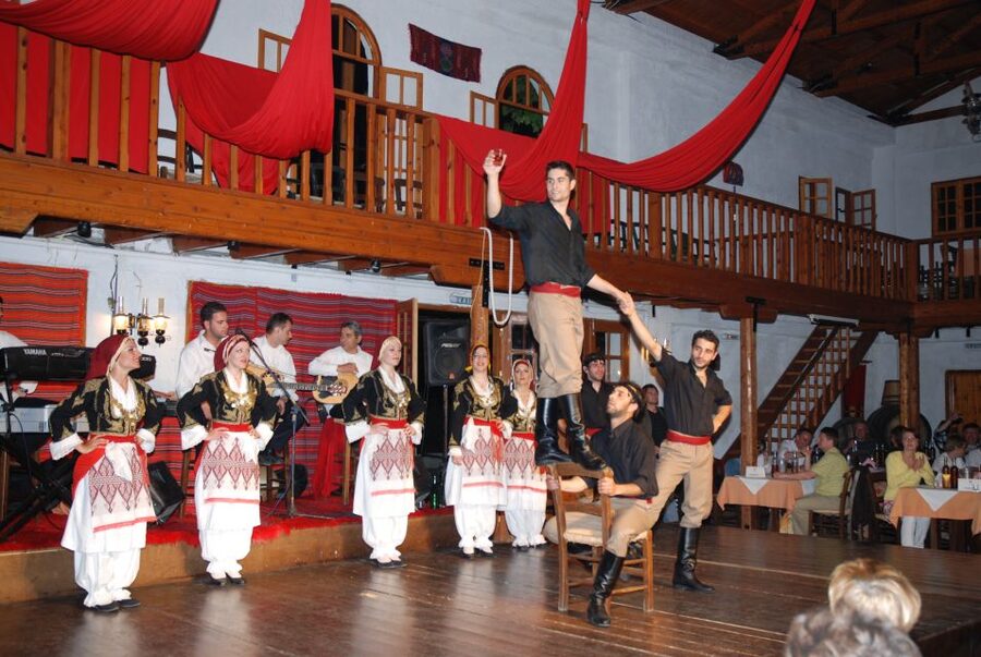 Crete: Traditional Dance Show and Buffet Dinner with Wine - The Live Dance Show With Lyra: Costumes, Music, and Stage Energy