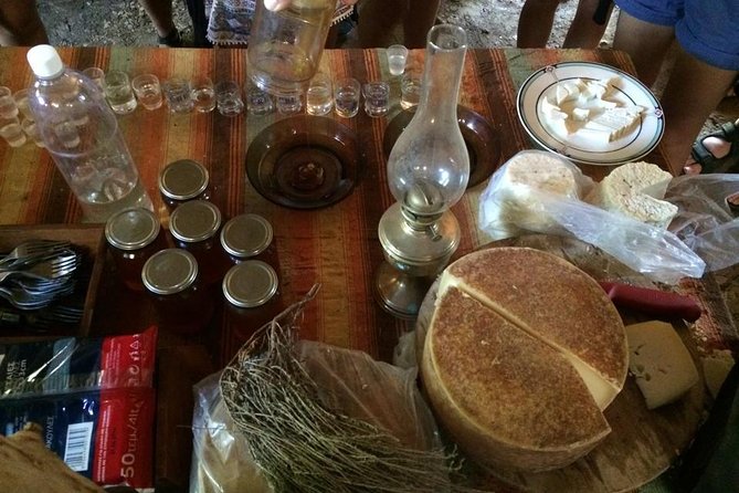 Crete White Mountains Safari Including Lunch - The Return: Chania Panoramas, Therisso Village, and a Gorge Drive