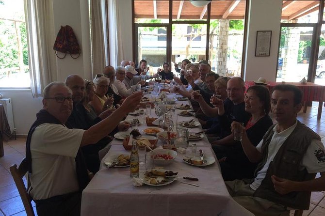 Crete White Mountains Safari Including Lunch - Lunch at a Traditional Taverna: What Makes It More Than Included Food