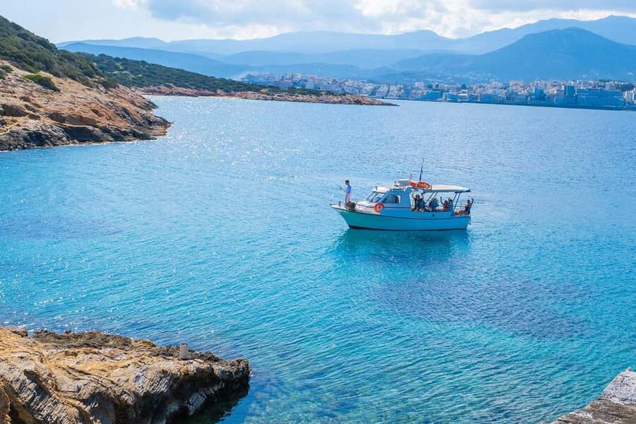 Fishing Trips Agios Nikolaos - Where You Start: Finding ΜΟΝΟΜΑΧΟΣ (Monomahos) at the Marina