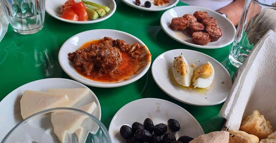 Food Tour in Heraklion – Discover Cretan Flavors - Key points to know before you go