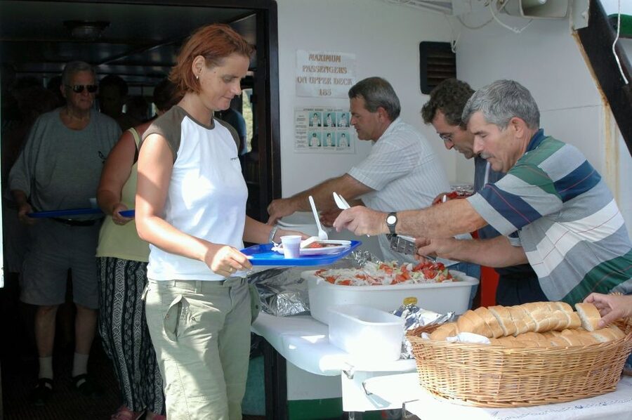 From Ag. Nikolaos: Spinalonga & Kolokytha Cruise with Lunch - Cruising Agios Nikolaos to Spinalonga, the smart way to see two very different sides of Crete