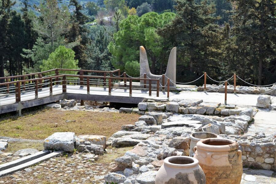 From Chania: Full-Day Heraklion Highlights Guided Tour - From Chania to Heraklion, this is how you do Knossos without the headache