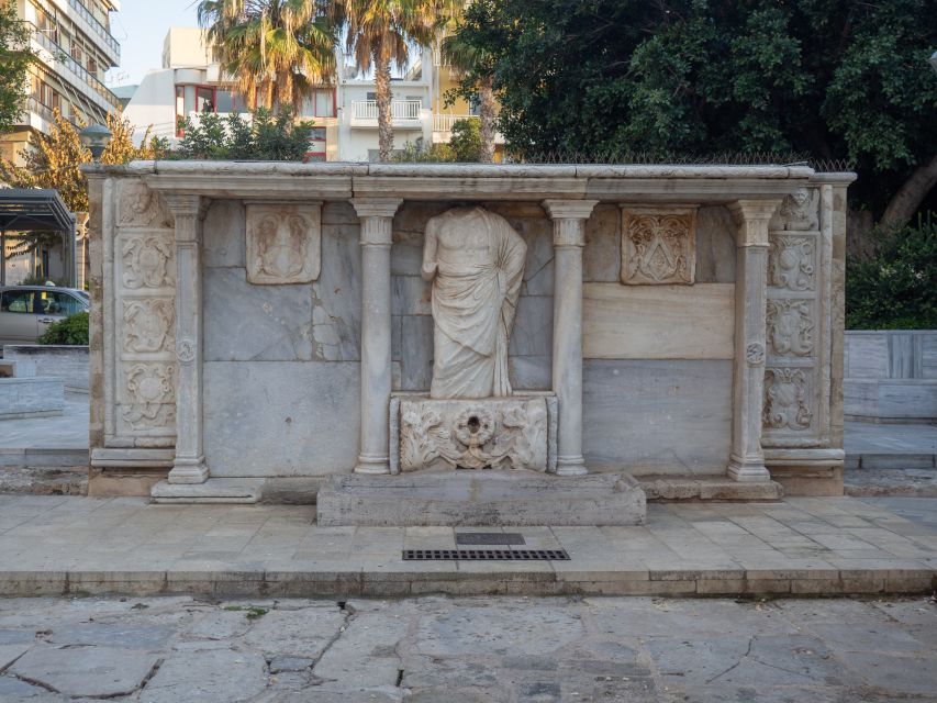 From Chania: Knossos Palace and Heraklion Full-Day Tour - Knossos Palace: the guided 1.5 hours that turn ruins into a story