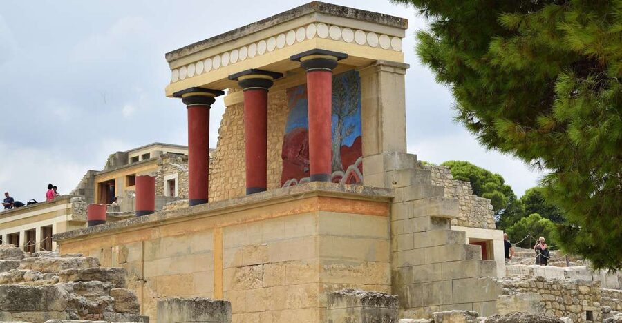 From Chania: Knossos Palace and Heraklion Full-Day Tour - What to bring so the day feels easier