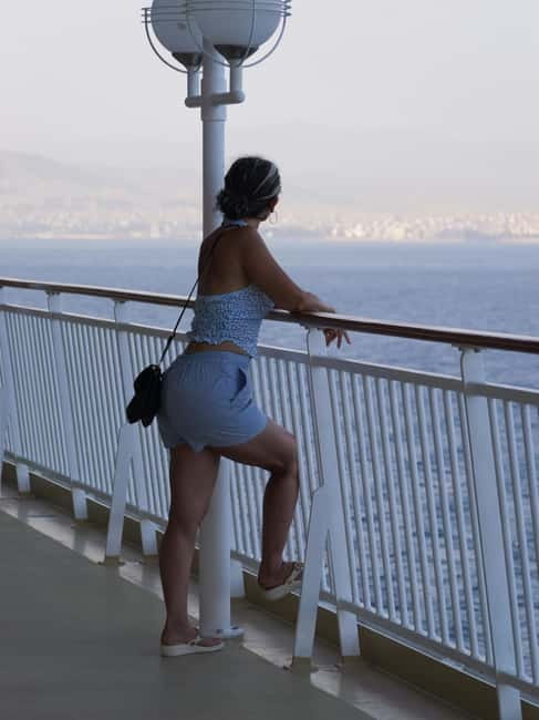 From Heraklion: Santorini Full-Day Tour by Boat - Heraklion pickup and the ride to the harbor: go light