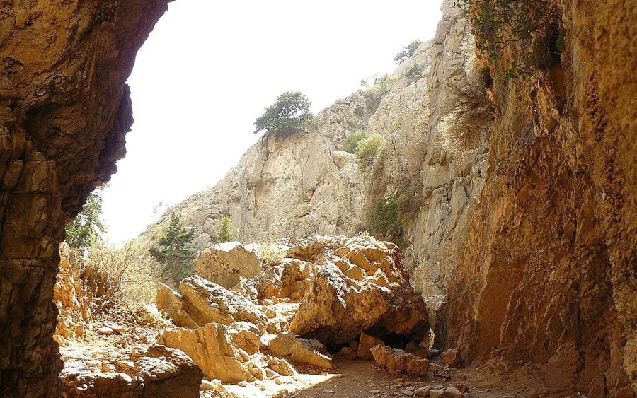 From Rethymno/Chania: Imbros Gorge Hike - Landmarks you’ll notice: Airplane, Stenada, Mesofarango, and Xepitira Arch