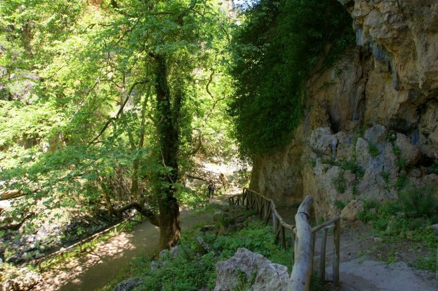 From Rethymno: Discover South Rethymno - The 9-Hour Rhythm: Pickup, Coach Time, and When You Get Breaks