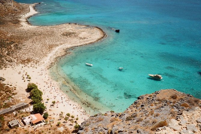 Gramvousa Island and Balos Bay Full-Day Tour from Chania - Kissamos Kasteli stop: a quick reset at the old port