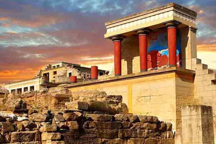 Heraklio:Knossos Palace-Museum-Heraklio ALL IN SKIP The line - The Heraklion Archaeological Museum (about 2 hours)