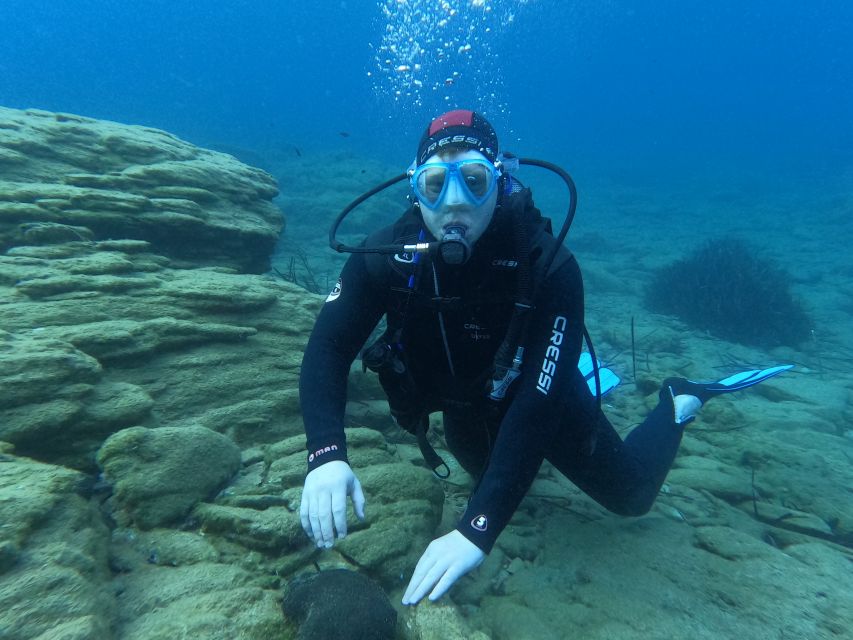 Heraklion: Beginner's intro dive w/2 Dives with transfer. - Up to 6 Meters: Safety Limits, Comfort, and Skill Checks