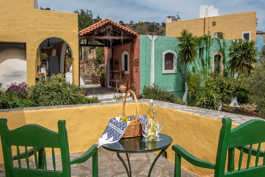 Heraklion: Cretan Cooking Lesson with Lunch in Arolithos - Arolithos Before the Kitchen: A Village Museum Stop That Actually Teaches