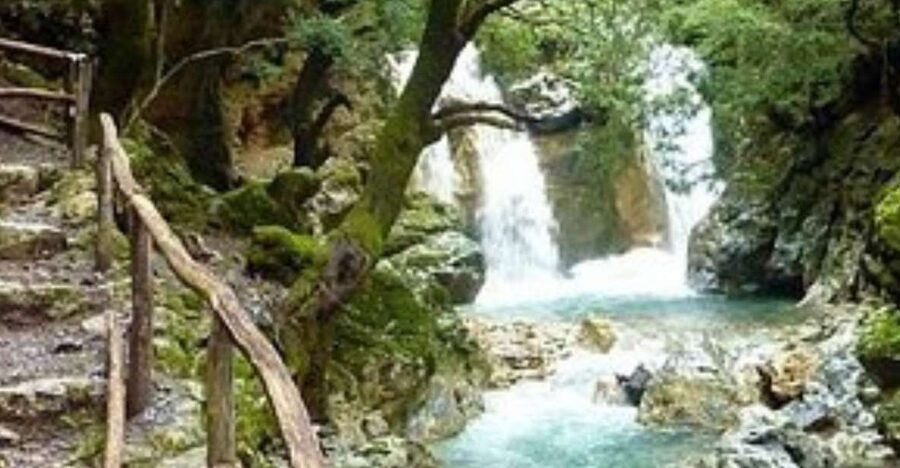 Heraklion:Cretan Villages with Patsos Gorge - Zaros and Lake Votomos: spring water, trout, and Byzantine monasteries