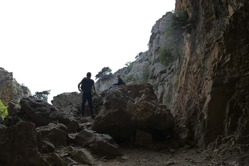 Heraklion Crete: Imbros Gorge Hike - Entering the gorge: what the 2.5-hour hike actually feels like