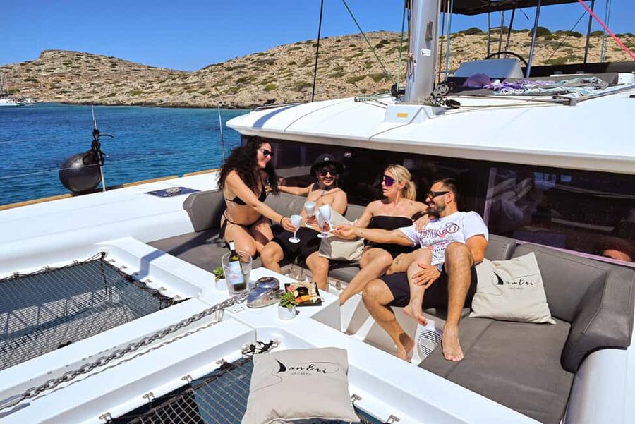 Heraklion: Dia Catamaran Tour - Lunch, Open Bar & Snorkeling - Morning Check-In at Marina Café: How to Find Your Boat Fast