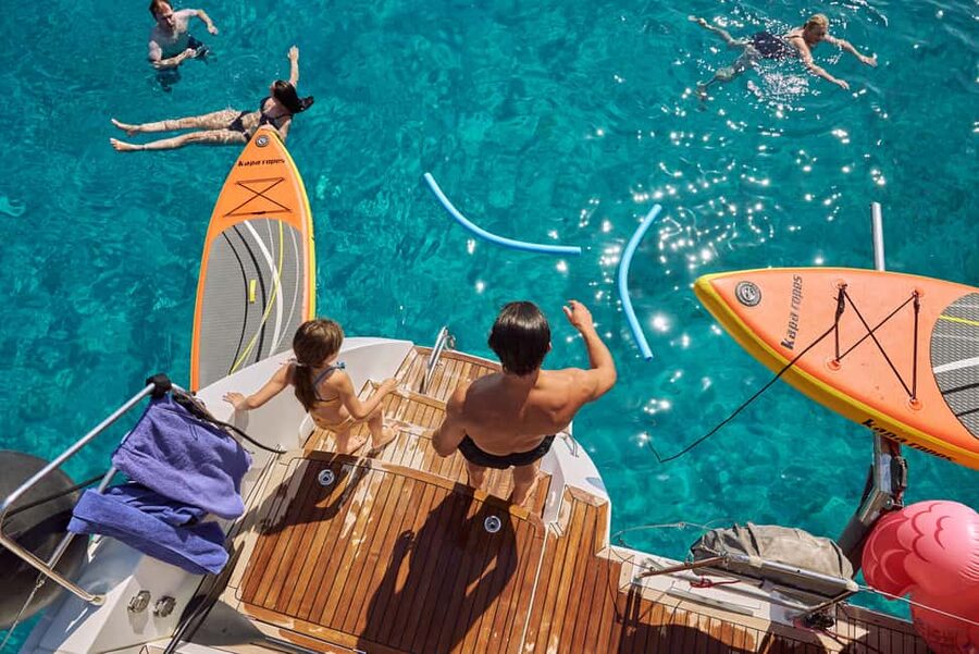 Heraklion: Dia Island Catamaran Cruise with Dinner and Wine - Key highlights that matter before you book