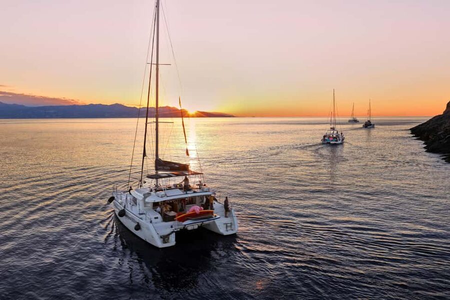 Heraklion: Dia Island Catamaran Cruise with Dinner and Wine - Why Dia Island feels like a true Crete afternoon