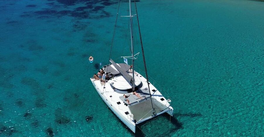 Heraklion: Dia Island Luxury Catamaran Cruise with Meal - Morning cruise vs sunset cruise, which timing fits your style