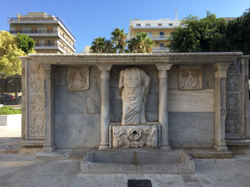 Heraklion: Guided Tour of the City and Knossos Palace Ticket - How the Heraklion tasting walk turns streets into a story