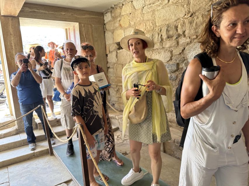 Heraklion: Knossos Private Guided Tour & Skip-the-Line Entry - Languages, Group Style, and How Private Guiding Changes Your Questions