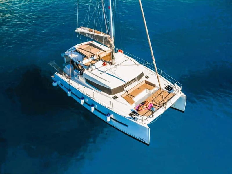 Heraklion: Luxury Catamaran Cruise to Dia Island with Lunch - Key things to know before you go